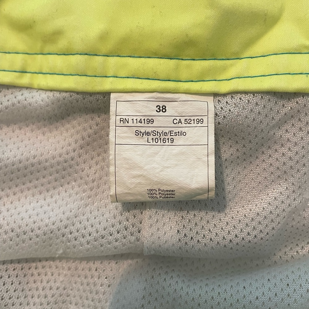 Quicksilver board shorts size 38, white, black, and neon: yellow, pink and blue. - Picture 6 of 6